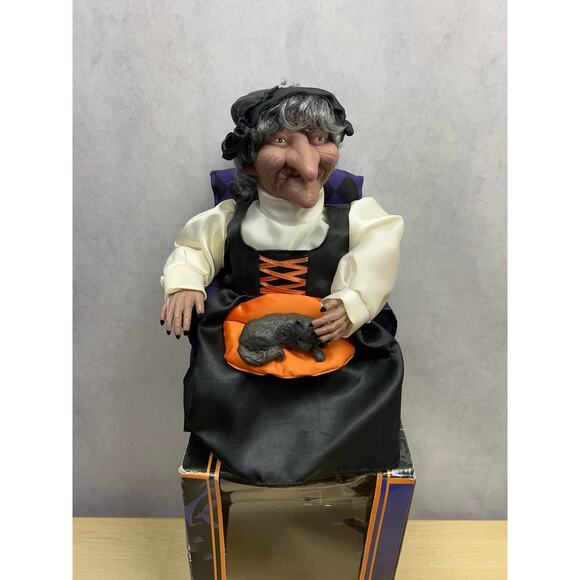 Vintage Gemmy Animated Halloween Witch in Chair Petting Cat Lights & Sou… - Picture 5 of 12